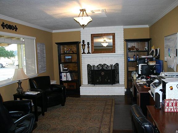 2nd image of 10057 Collings Rd