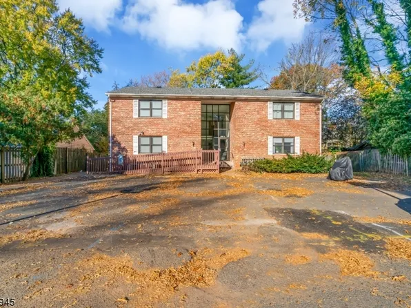 139 Maple Ave #206, Rahway City, NJ 07065