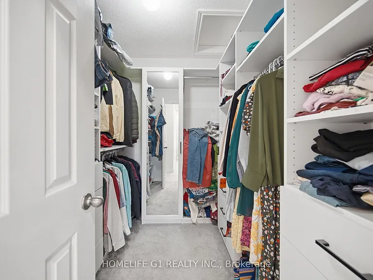 129 Holbrook Ct — Photo 22