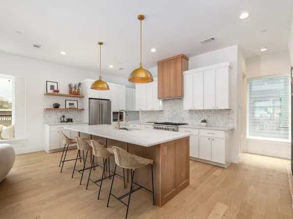 4303 Cedar Springs Rd #102, Dallas, TX 75219