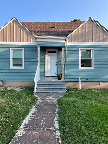 810 Myrtle Ave Photo 1