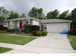 145 Greenmeadow Dr, Buffalo, NY 14224