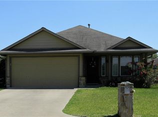 1002 Windmeadows Dr, College Station, TX 77845