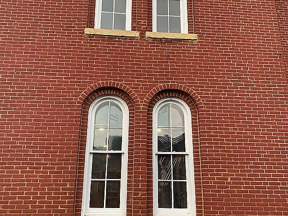 Double brick arches 