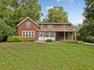 904 Forest Ave, Northfield, MN 55057