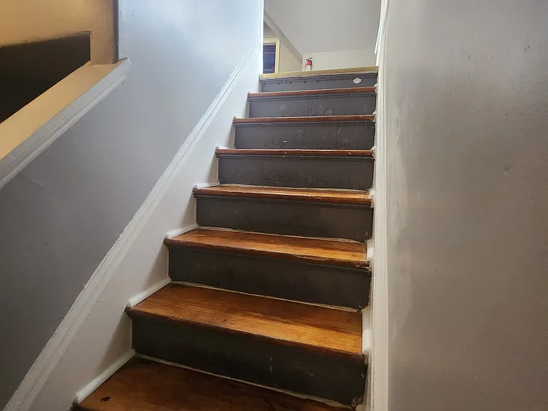 186 Summit St #5 — Photo 19