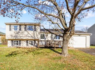 2458 Blue Rock Blvd, Grove City, OH 43123