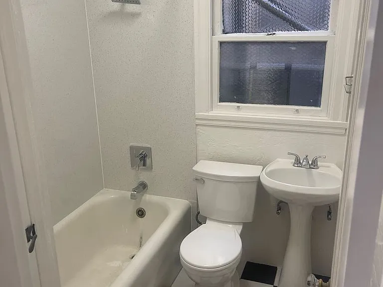 725 Central Ave #303 — Photo 6