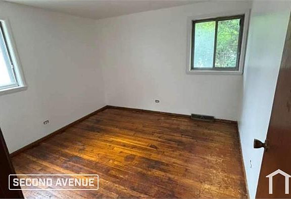 5th image of 13131 S Rhodes Ave