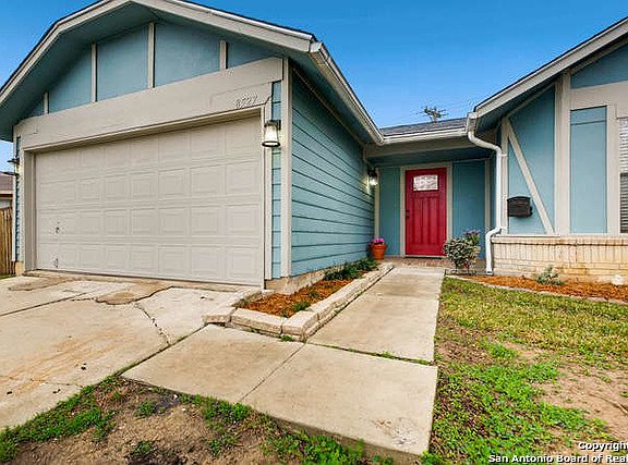 4th image of 8527 Ridge Garden Dr