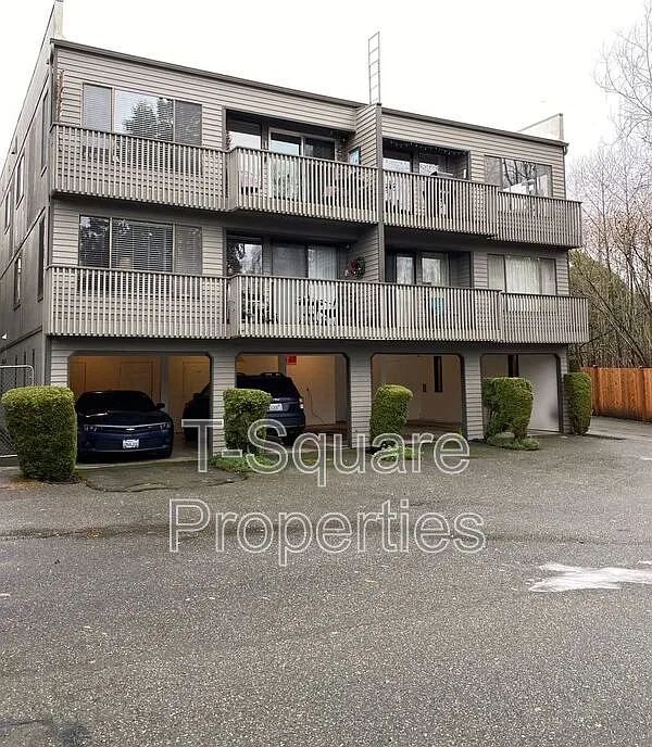 2 bed, 1.0 bath, 1188 sqft, $2,195 — Photo 2