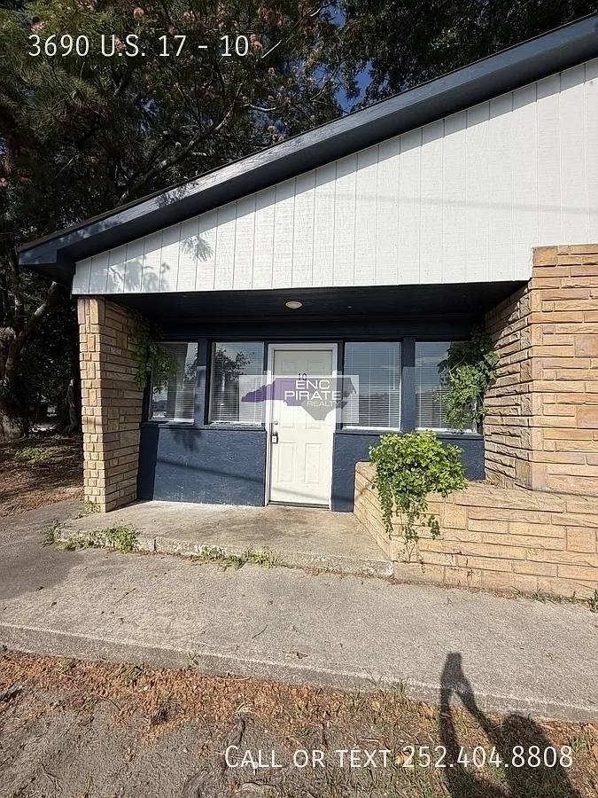 1 bed, $700 — Photo 1