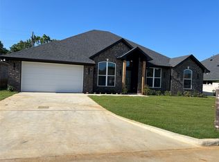 2510 Windmillln Windmill Ln, Longview, TX 75601