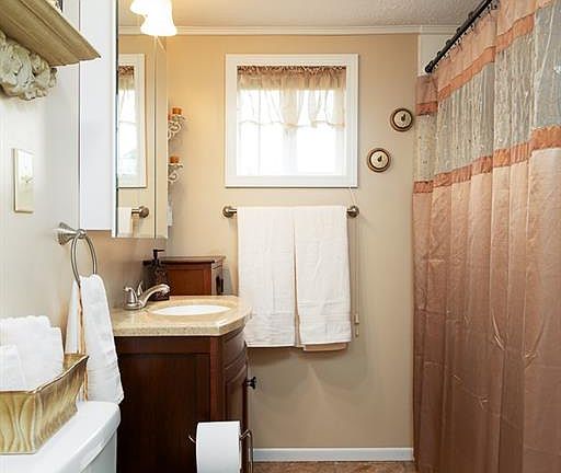 5th image of 27529 Washington St