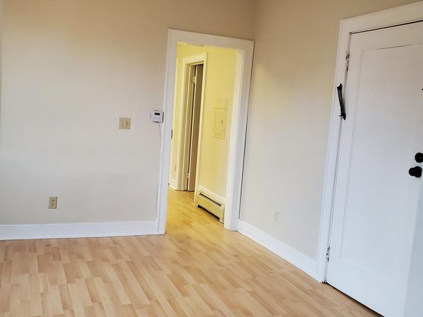 80 3rd Ave APT 2