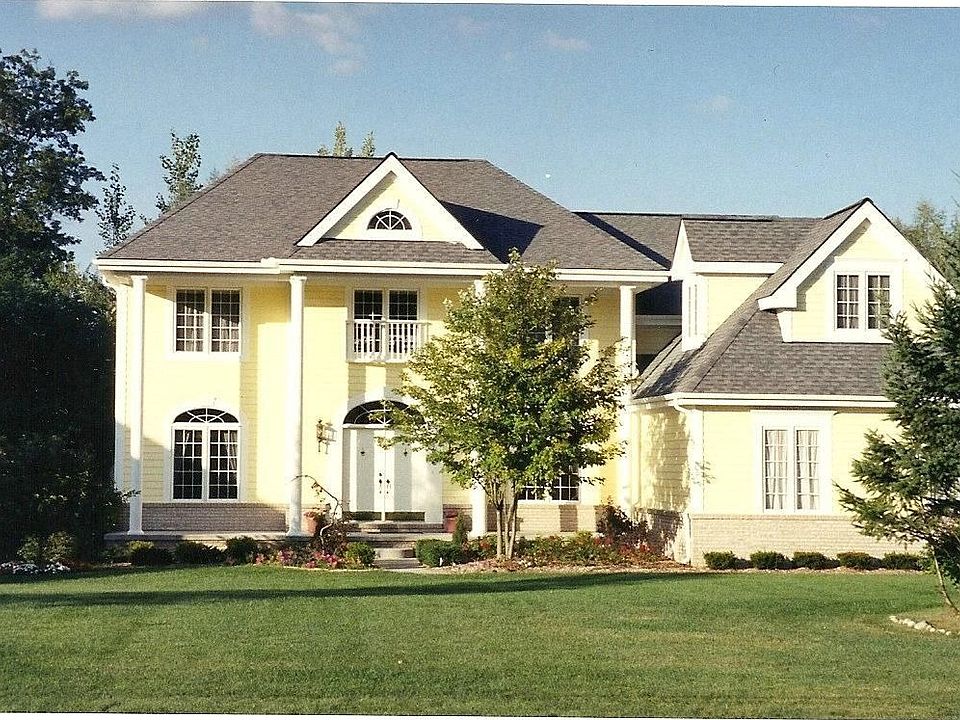 1st image of 9062 Softwater Woods Dr
