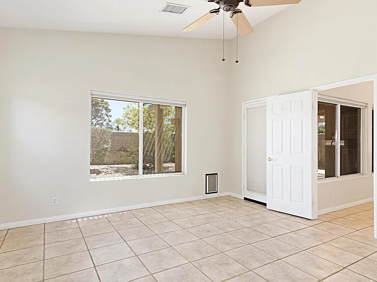 79851 Carmel Valley Ave — Photo 10