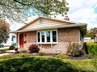 608 Lima St, Wapakoneta, OH 45895
