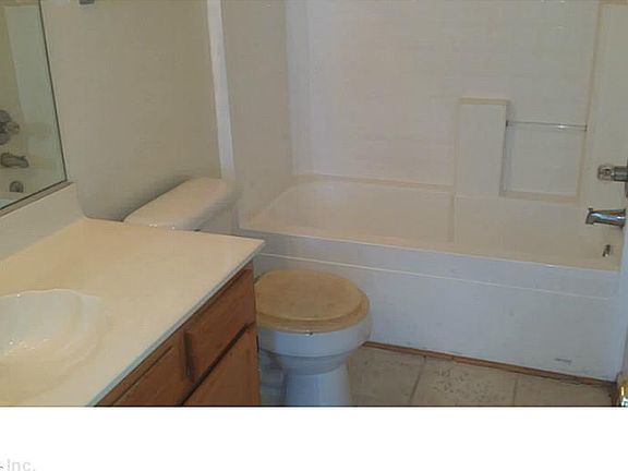 5th image of 168 White Cedar Ln