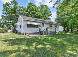 1901 Lee St, Springfield, IL 62703