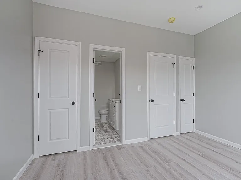 333 Daly St — Photo 21