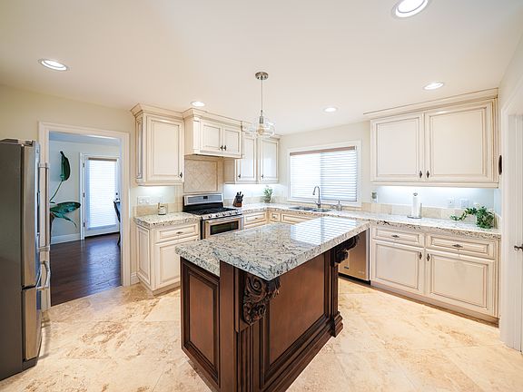 Elegant soft close cabinets