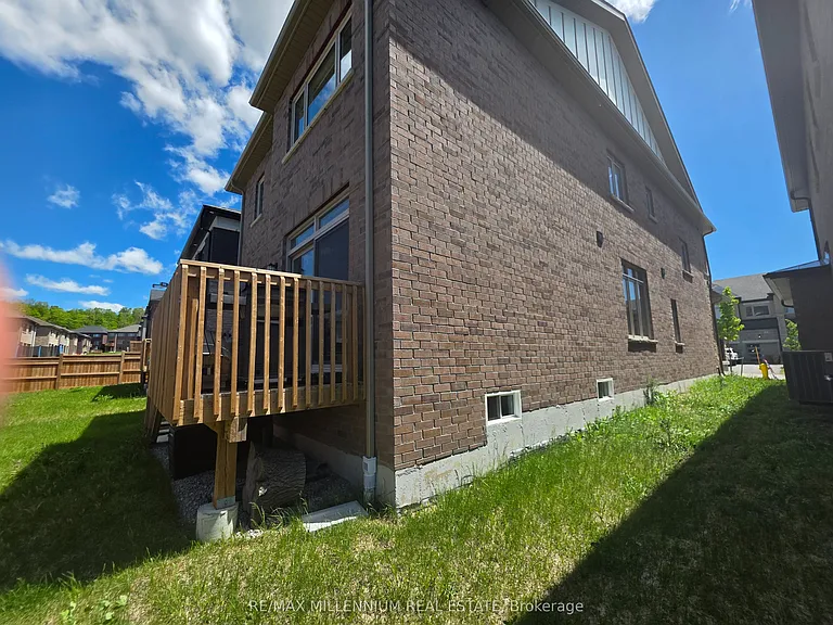 22 Daffodil Rd — Photo 31