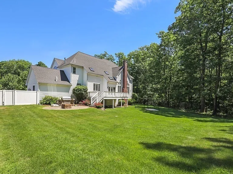 12 Ronald C Meyer Dr — Photo 34