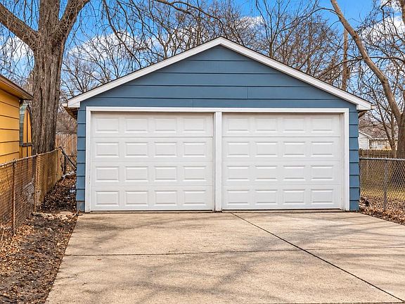 5th image of 1721 Geneva STREET