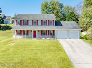 337 Nicely Trl, Powell, TN 37849