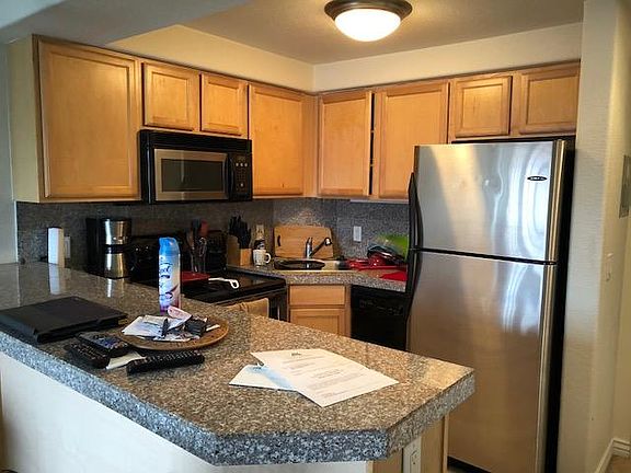 2nd image of 1833 N Williams St APT 508