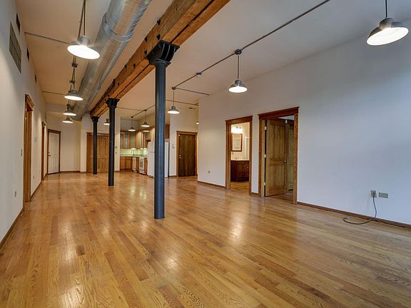 4th image of 123 N Jefferson St Ste 3F