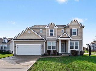 23729 W 92nd Ter, Lenexa, KS 66227