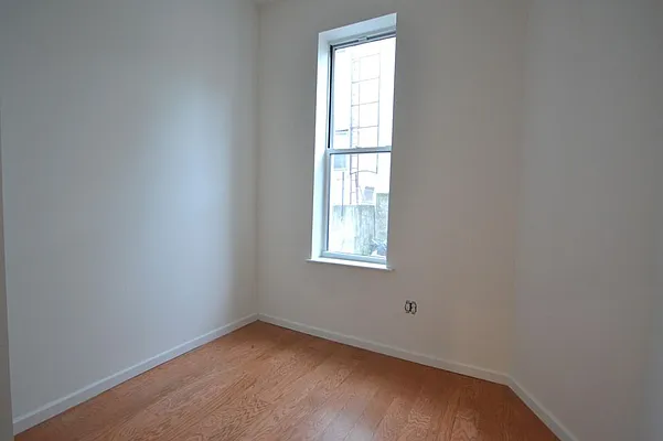 Rented by Bold New York | media 35