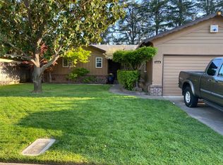 506 Saint Claire Dr, Lodi, CA 95240