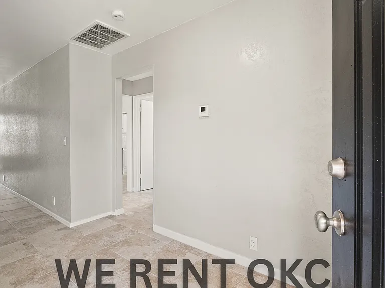 3611 Wynn Cir #1 — Photo 44