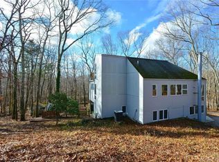 71 W Old Route 6, Hampton, CT 06247