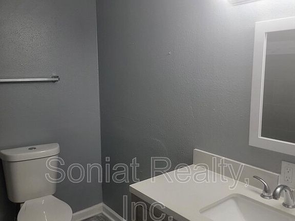 5th image of 1725 Nunez St APT 1A