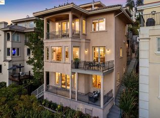 9047 Broadway Ter, Oakland, CA 94611