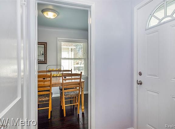 4th image of 4205 Bacon Ave