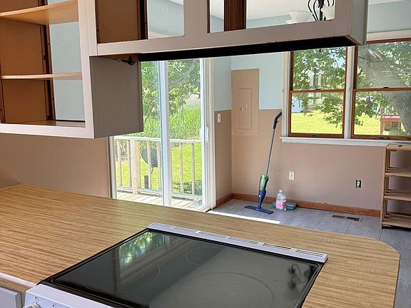 5th image of 3284 Lekites Dr