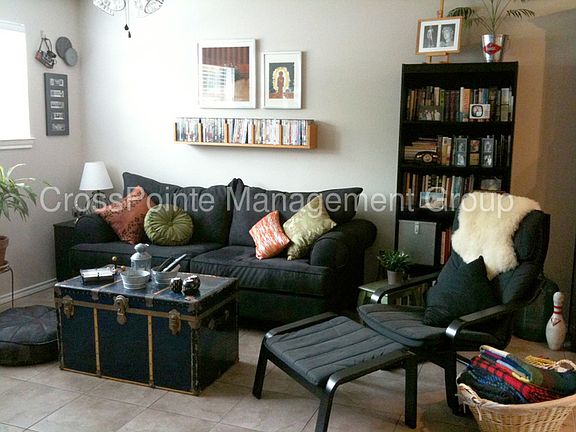 5th image of 18009 Loring Ln