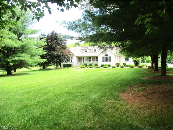 7540 Kennard Rd, Seville, OH 44273