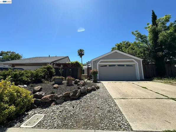 3225 Islewood Ct, Antioch, CA 94531