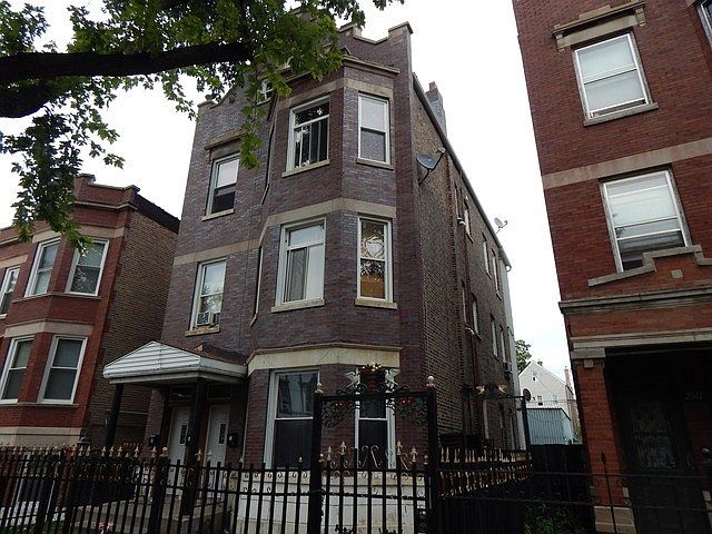 2nd image of 2507 S Harding Ave