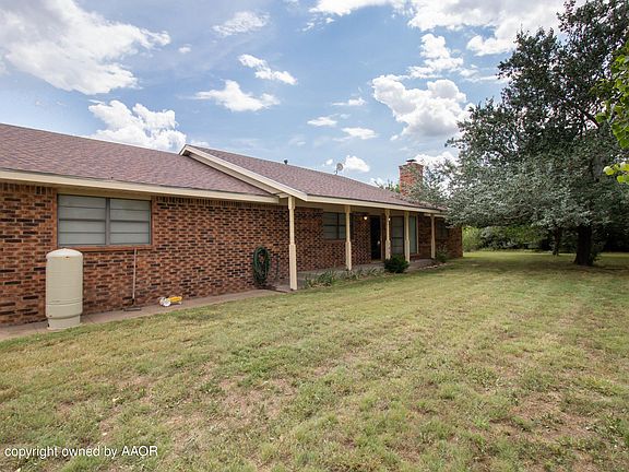 2nd image of 105 W Valencia Dr
