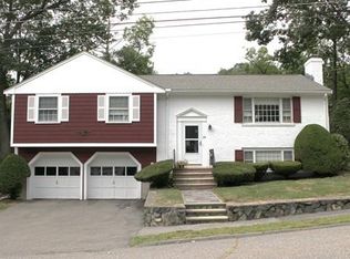26 Gregory Rd, Wakefield, MA 01880