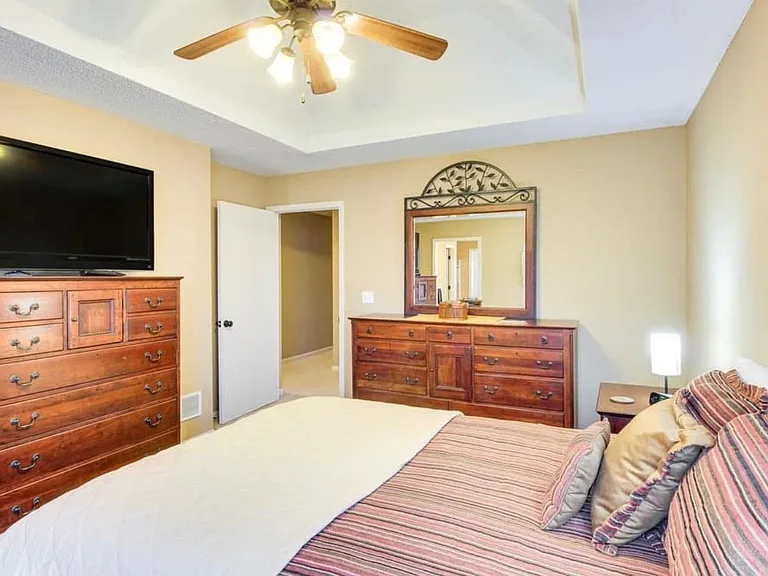 2230 SW Suncatcher Rd — Photo 13