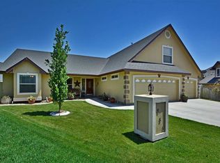 883 W Starview Ct, Nampa, ID 83686