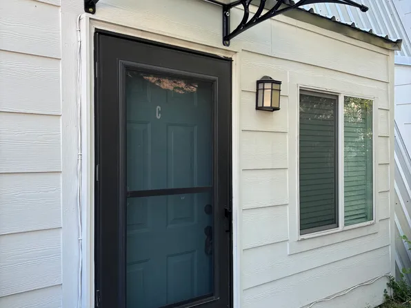 423 W Comanche St APT C, Norman, OK 73069